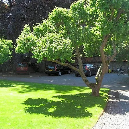 D'hotes Les Augustins - Parking Securise - Borne De Recharge 3* Huy