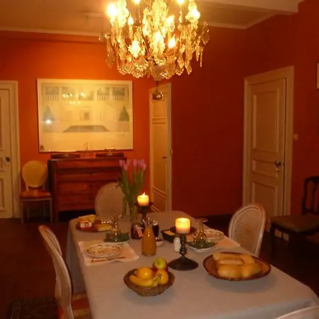 Couette-café D'hôtes Les Augustins Huy