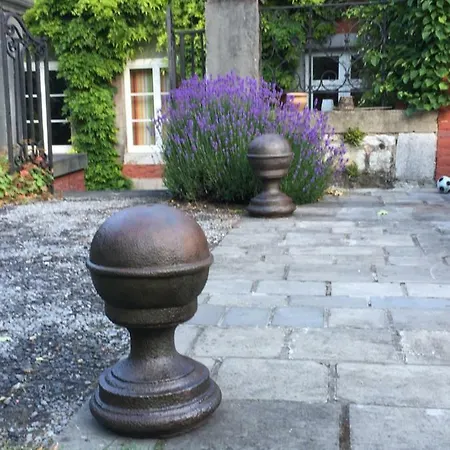 Couette-café D'hôtes Les Augustins 3*