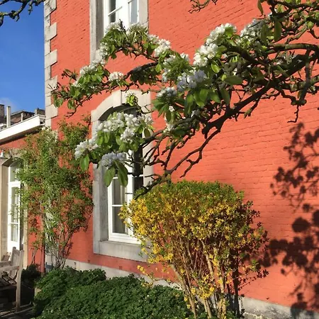 D'hotes Les Augustins - Parking Securise - Borne De Recharge Bed & Breakfast Huy